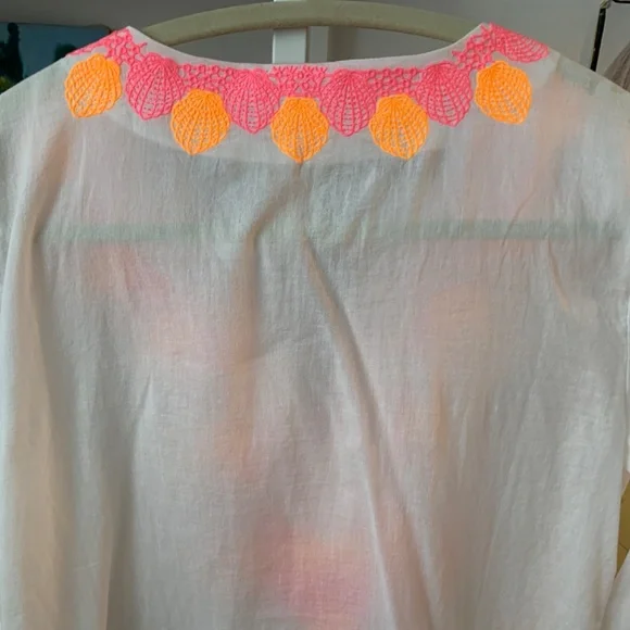Lilly Pulitzer Amelia Island Resort White Tunic Top- Unworn - Picture 4 of 4